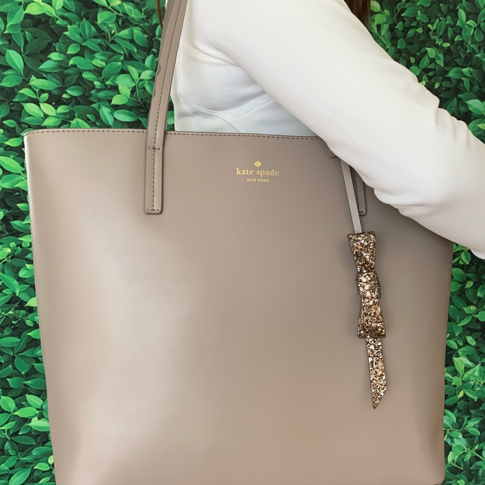 Kate Spade Seton Drive Karla Tote Cityscape - Picture 3 of 8